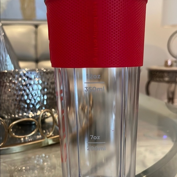 Red Portable Blender Set - Picture 6 of 8